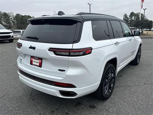 2025 Jeep Grand Cherokee L Summit Reserve