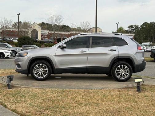 Billet Silver Metallic Clearcoat 2019 Jeep Cherokee Latitude Plus