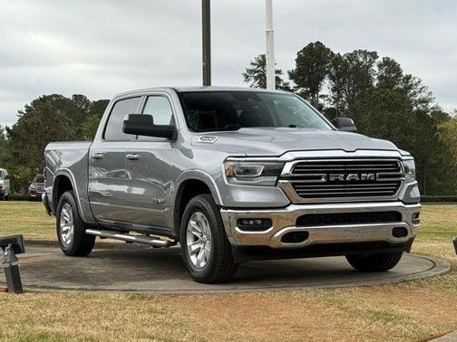 Billet Silver Metallic Clearcoat 2022 RAM 1500 Laramie