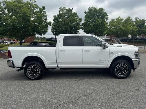2025 RAM 2500 Limited Crew Cab 4x4 6'4' Box