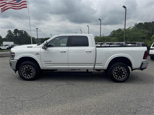 2025 RAM 2500 Limited Crew Cab 4x4 6'4' Box