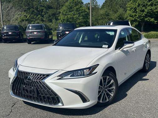 2022 Lexus ES 350 Base