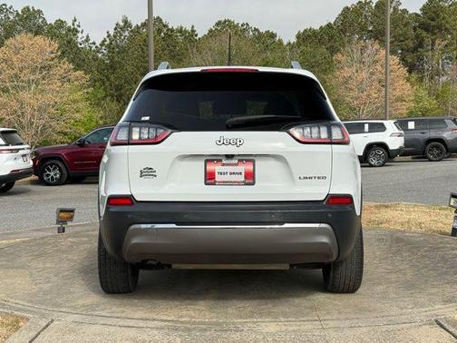 Bright White Clearcoat 2019 Jeep Cherokee Limited