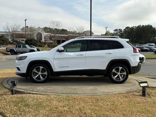 Bright White Clearcoat 2019 Jeep Cherokee Limited