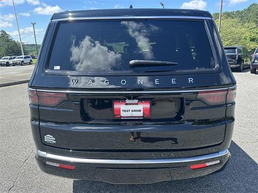 2025 Jeep Wagoneer 4x4