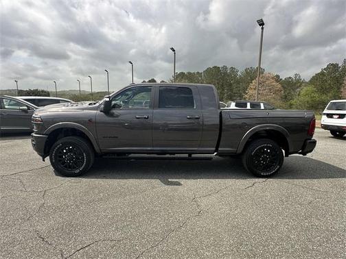 2025 RAM 2500 Limited Mega Cab 4x4 6'4' Box