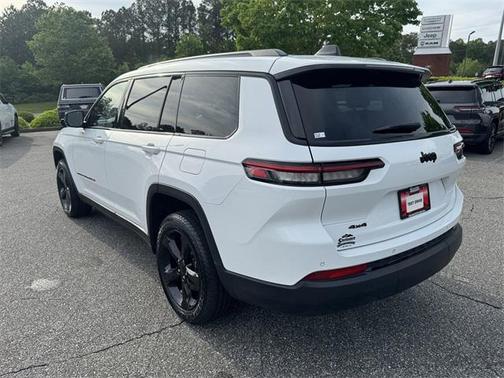 2023 Jeep Grand Cherokee L Altitude