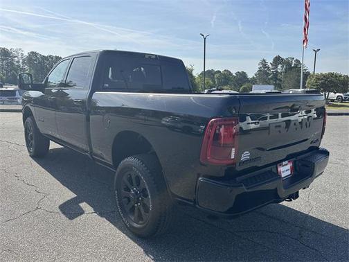 2025 RAM 2500 Laramie Crew Cab 4x4 6'4' Box