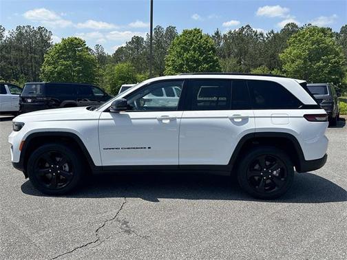 2022 Jeep Grand Cherokee Altitude