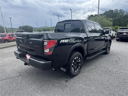 2021 Nissan Titan PRO-4X