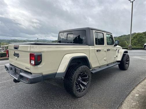2020 Jeep Gladiator Sport S