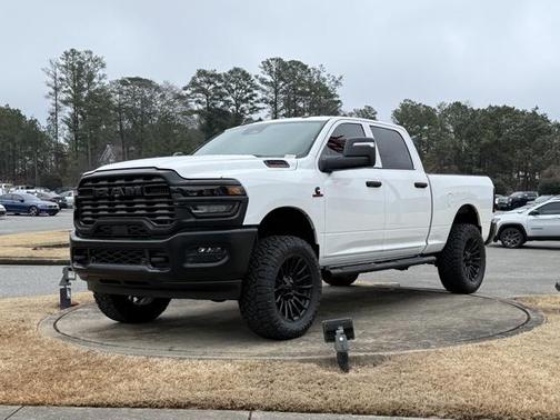 2026 RAM 2500 Tradesman Crew Cab 4x4 6'4' Box