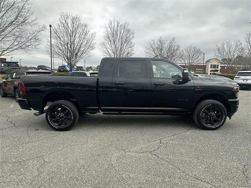 2025 RAM 2500 Laramie Crew Cab 4x4 6'4' Box