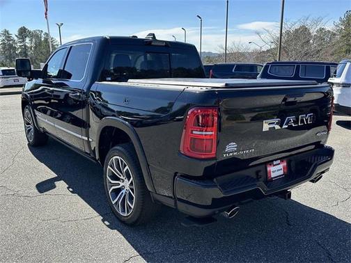 2025 RAM 1500 ST