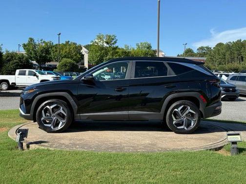 Phantom Black 2022 Hyundai TUCSON SEL