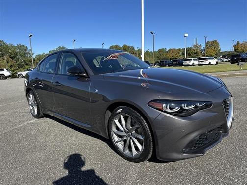2024 Alfa Romeo Giulia Ti