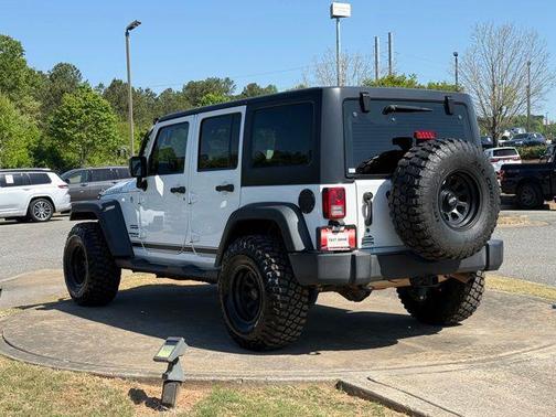 Bright White Clearcoat 2017 Jeep Wrangler Unlimited Sport