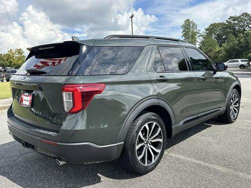 2022 Ford Explorer ST-Line