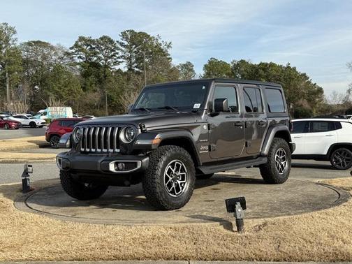 2023 Jeep Wrangler 4-Door Sahara 4x4