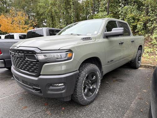 2026 RAM 1500 Warlock Crew Cab 4x4 5'7' Box