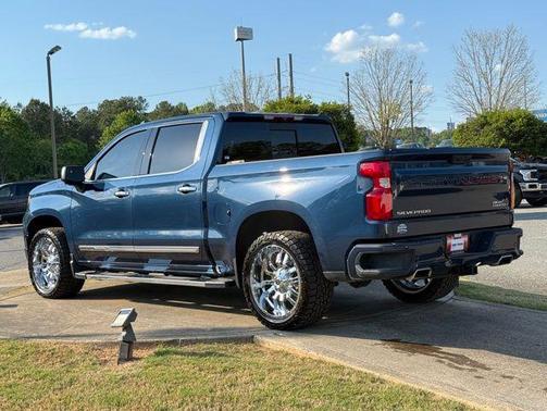 Northsky Blue Metallic 2022 Chevrolet Silverado 1500 High Country