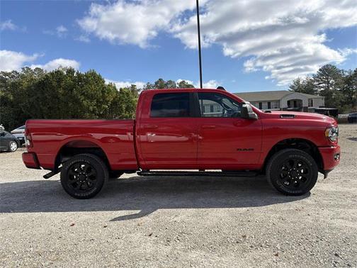 2024 RAM 2500 Big Horn Crew Cab 4x4 6'4' Box
