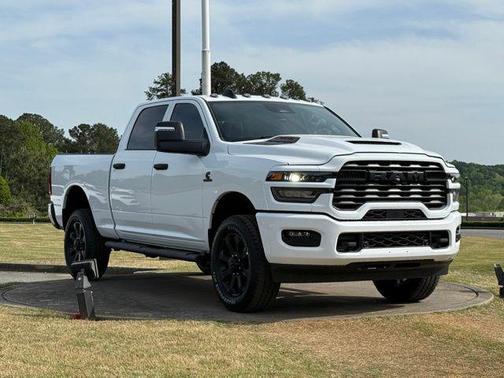 Bright White Clearcoat 2026 RAM 2500 Black Express Crew Cab 4x4 6'4' Box