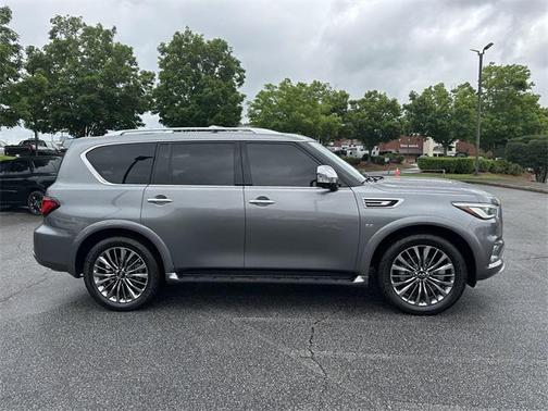 2020 INFINITI QX80 Luxe