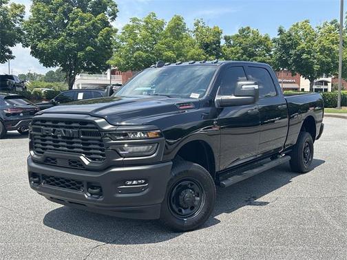 2025 RAM 2500 Tradesman Crew Cab 4x4 6'4' Box