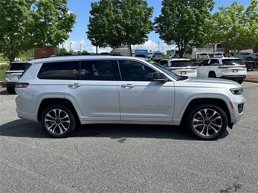 2021 Jeep Grand Cherokee L Overland