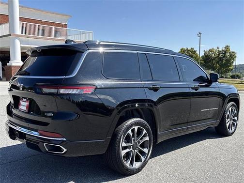 2022 Jeep Grand Cherokee L Overland