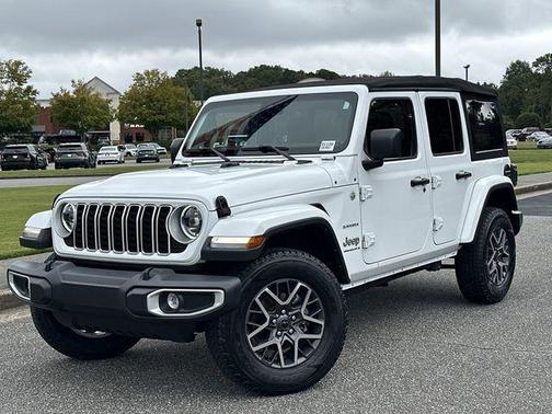 2024 Jeep Wrangler 4-Door Sahara 4x4