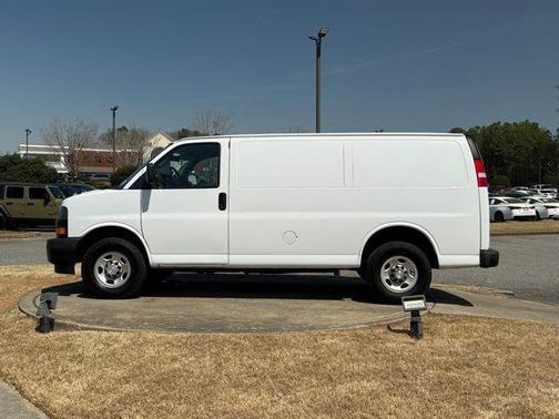 2021 Chevrolet Express 2500 RWD 2500 Regular Wheelbase WT