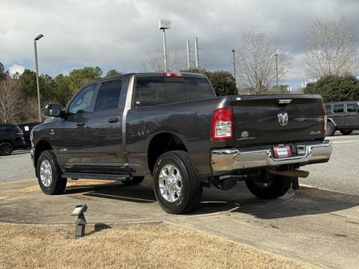 2021 RAM 3500 Tradesman Crew Cab 4x4 6'4' Box