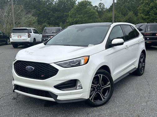 2022 Ford Edge ST