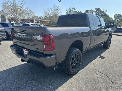 2025 RAM 2500 Laramie Crew Cab 4x4 6'4' Box