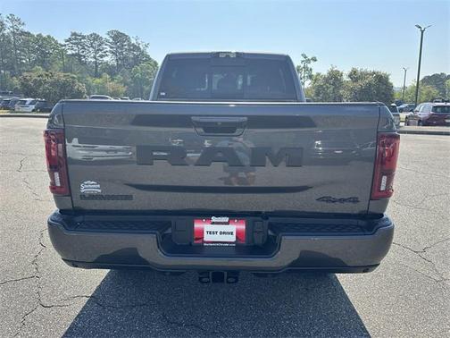 2025 RAM 2500 Laramie Crew Cab 4x4 6'4' Box
