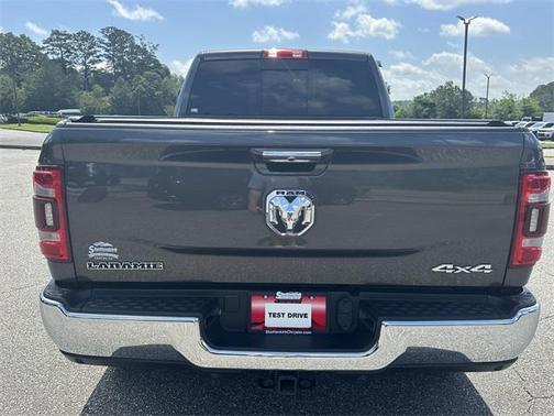 2022 RAM 2500 Laramie Crew Cab 4x4 6'4' Box