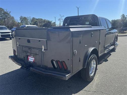 2020 RAM 3500 Laramie Crew Cab 4x4 8' Box