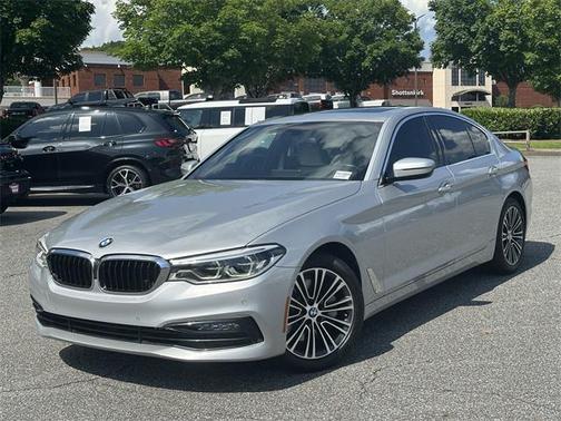 2017 BMW 540 540i