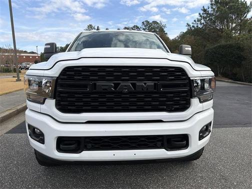 2023 RAM 3500 Big Horn Crew Cab 4x4 8' Box