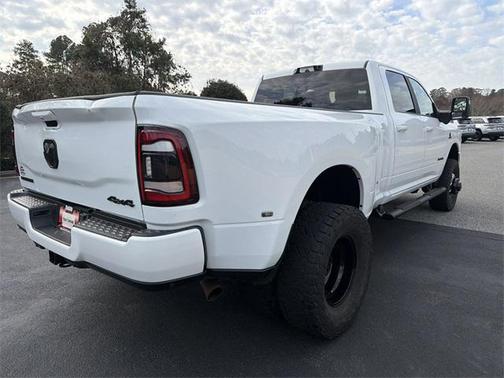 2023 RAM 3500 Big Horn Crew Cab 4x4 8' Box