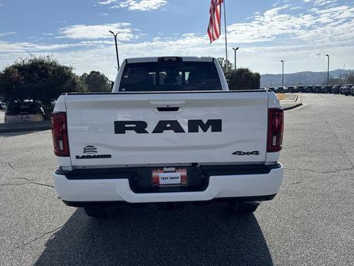 2026 RAM 2500 Laramie Crew Cab 4x4 6'4' Box