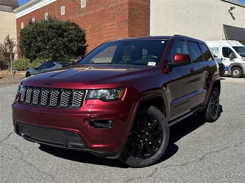 2018 Jeep Grand Cherokee Altitude