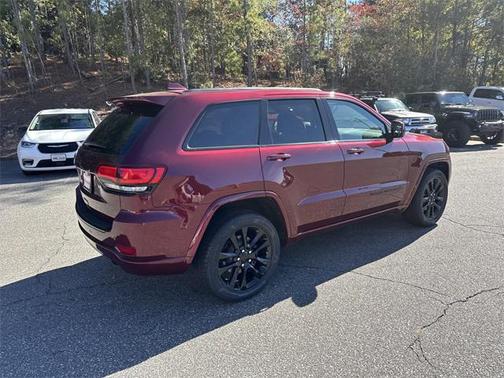 2018 Jeep Grand Cherokee Altitude
