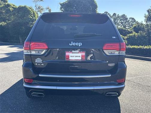 2017 Jeep Grand Cherokee Summit