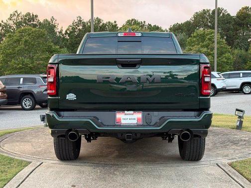Serrano Green Metallic 2027 RAM 1500 Express