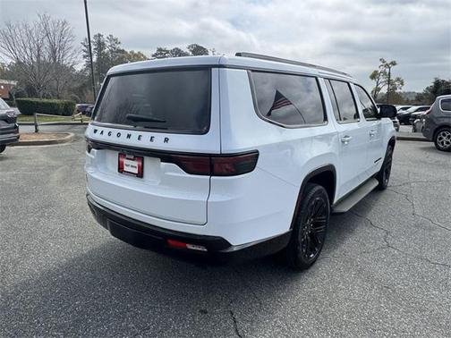 2025 Jeep Wagoneer L Series II Carbide 4x4