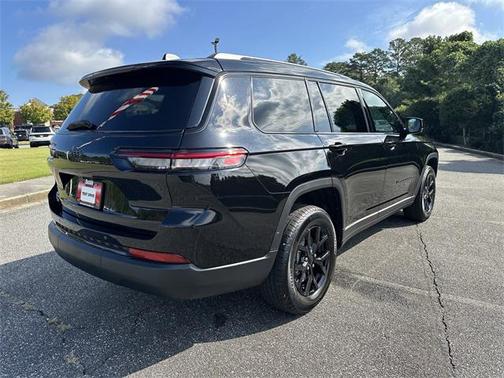 2025 Jeep Grand Cherokee L Altitude