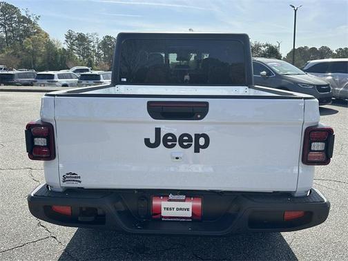 2025 Jeep Gladiator Sport S